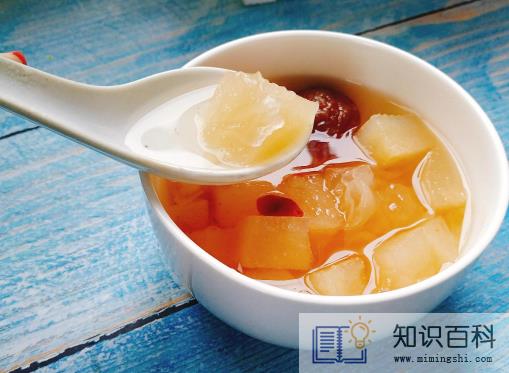 咳嗽吃梨好还是煮梨水好2