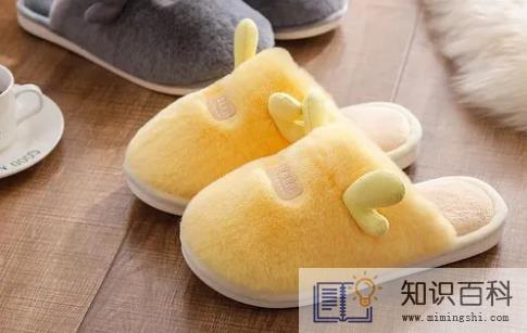 毛拖鞋买大一码还是正好1