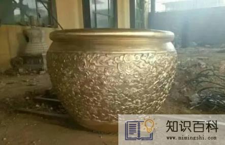 铜的小招财缸怎样摆放1