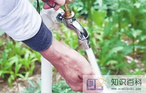 租房水费5元一吨贵吗3
