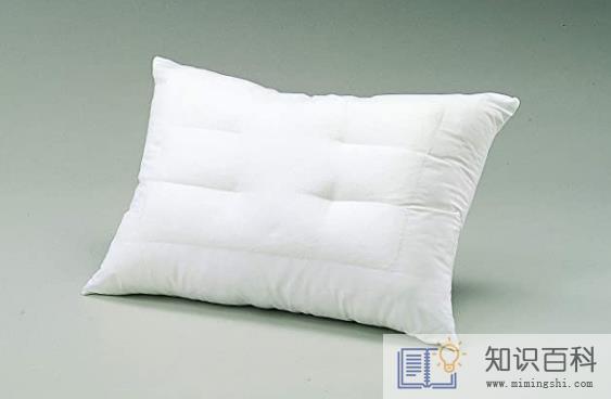 枕头高低睡哪一头1