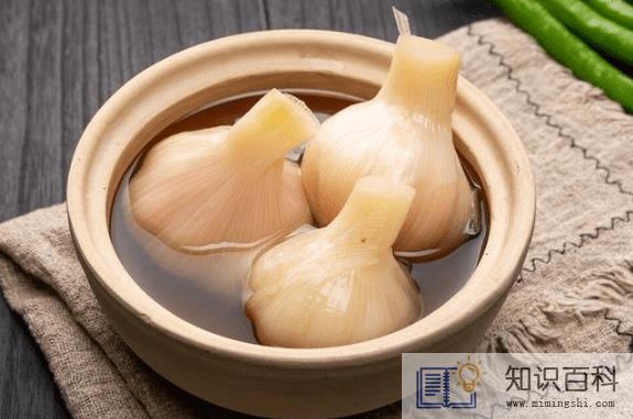 大蒜冰糖水的功效与作用1