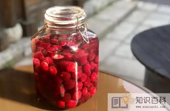 杨梅泡酒用多少度的酒最好1