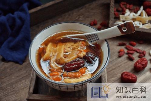 炖鱼胶要放什么材料比较好1