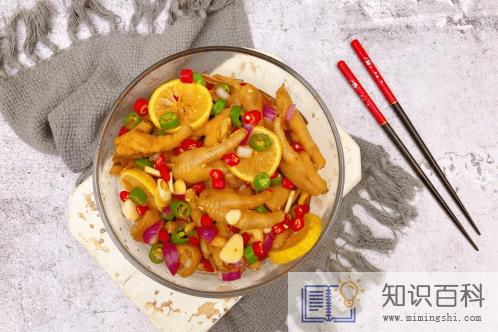 泡椒凤爪用白醋还是用柠檬还是两样都要用1
