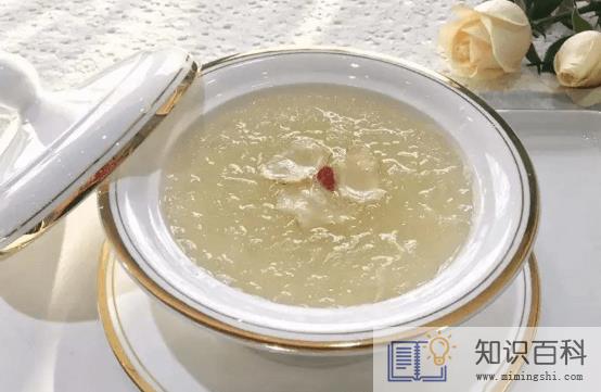 燕窝炖好是糊状还是条状1